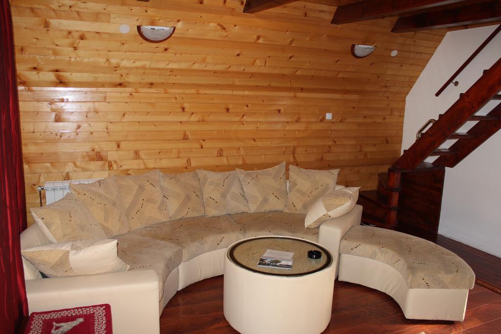 Sun Village Apartments Zabljak Δωμάτιο φωτογραφία